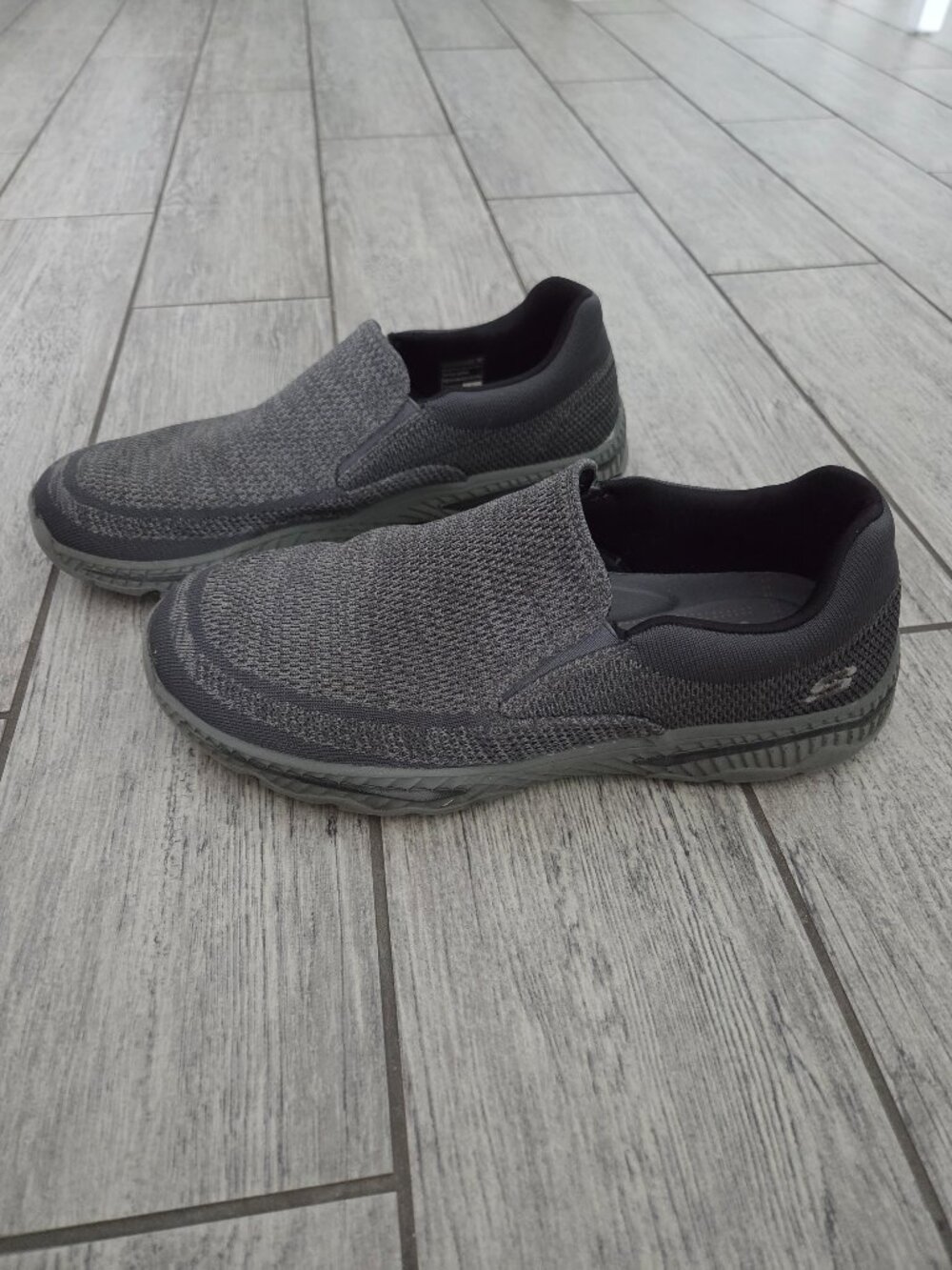 Skechers Relaxed Fit Air-Cooled Memory Foam Slip On Shoes Gray Men’s Size 11.5